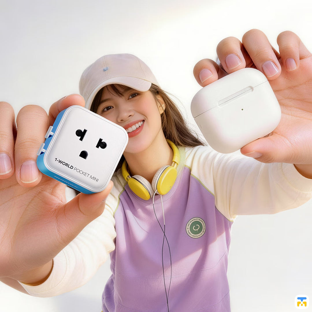Momax 1-World Pocket Mini Travel Adapter - Ultra Compact