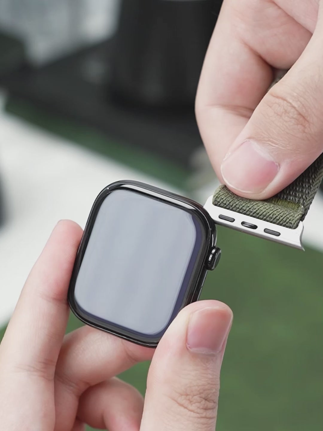 BLUEO Woven Nylon Magnetic Quick-Release Apple Watch Sport Band