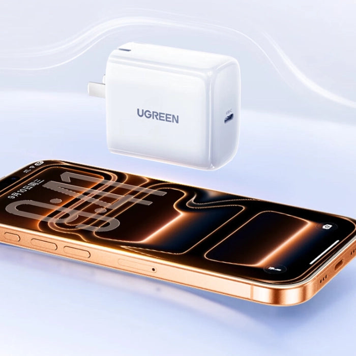 UGREEN 45W USB-C GaN Fast Charger with iPhone 17 Pro Max